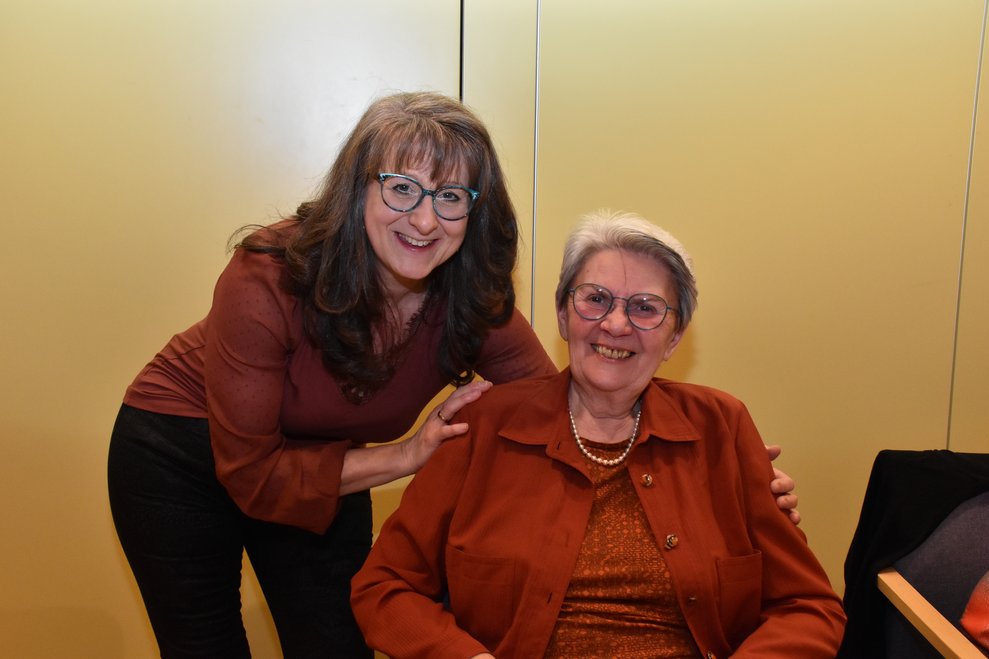 Anita Talamas-Engel und Monika Höbarth.