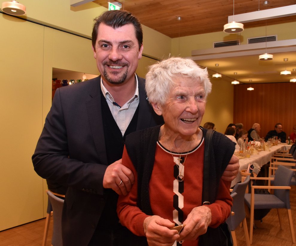 Ein Mann und eine Frau.