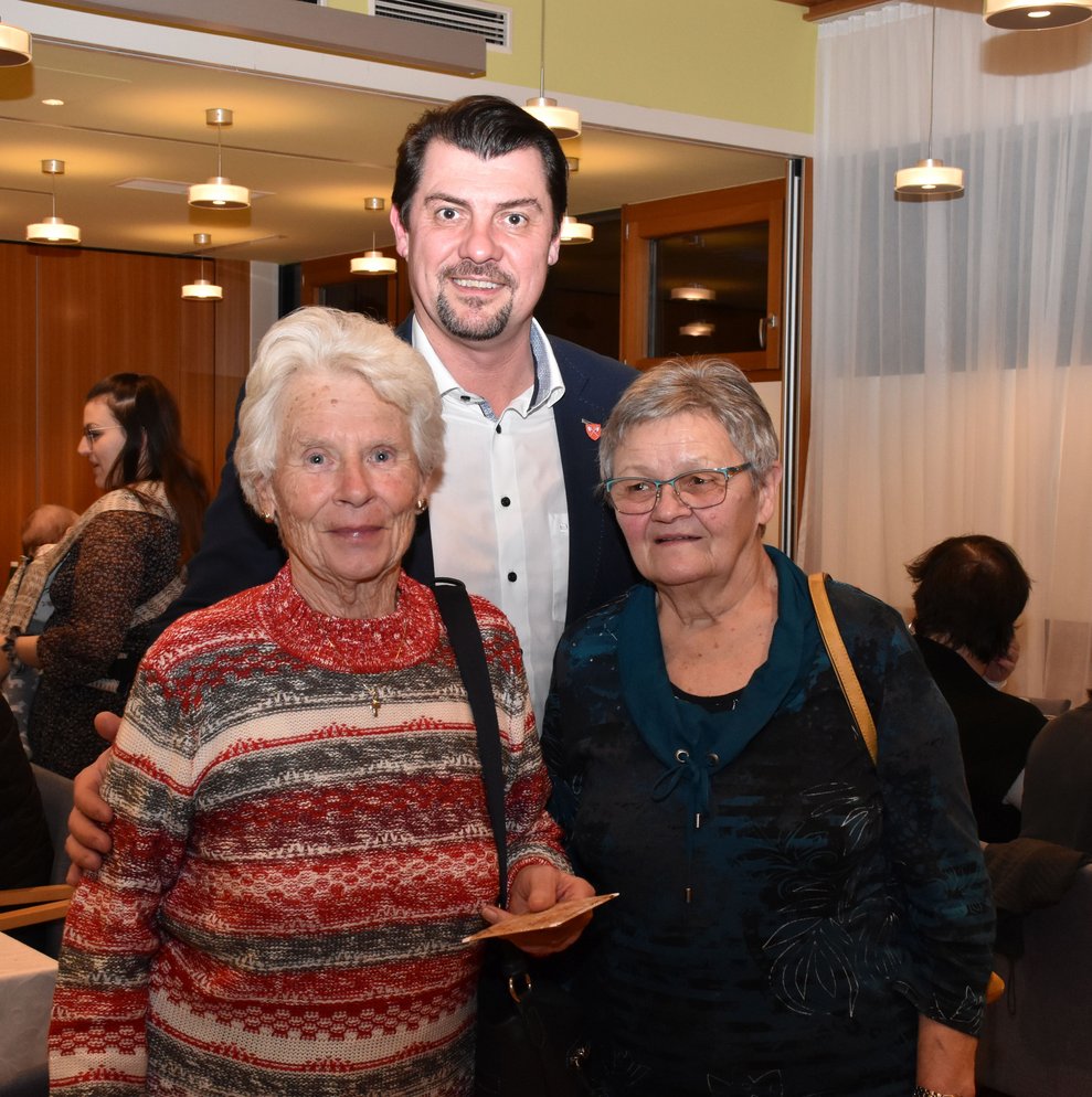 Wilma Schwander, Rainer Hirschmann, Annemarie Zahrl.