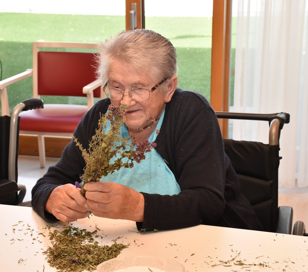 Eine Frau.