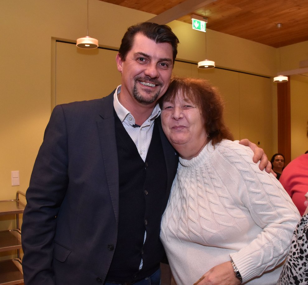 Ein Mann und eine Frau.