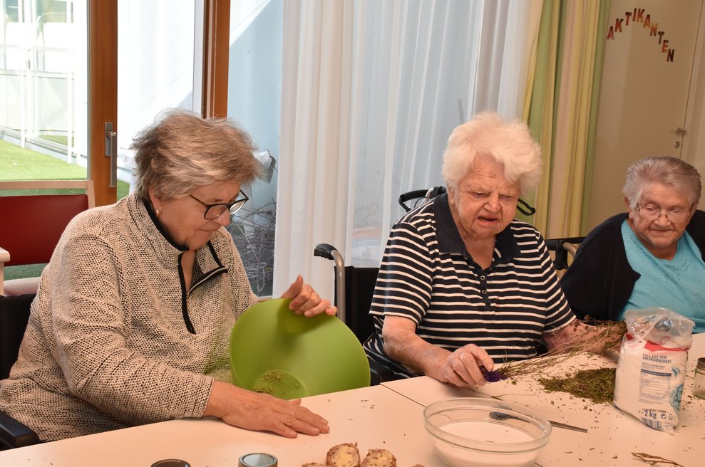 Drei Frauen.