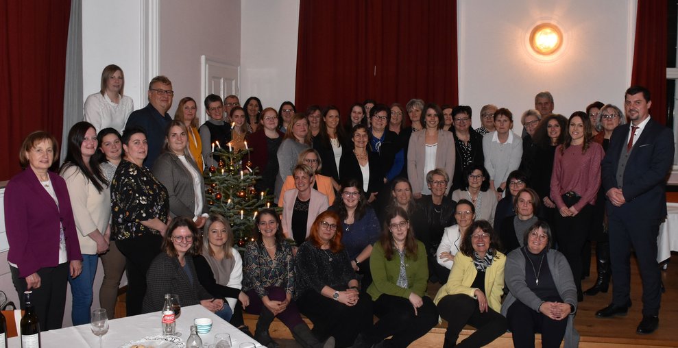 Gruppenfoto von der Weihnachtsfeier