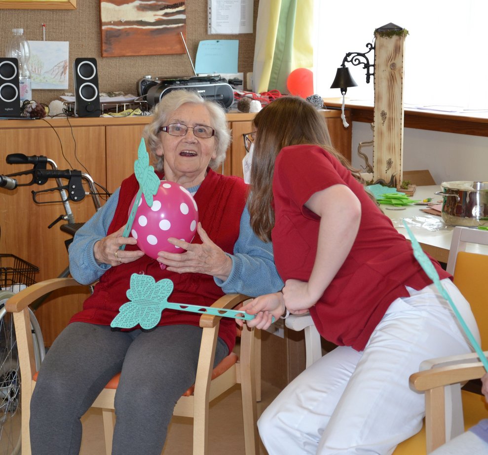 BewohnerInnen und Betreuerin