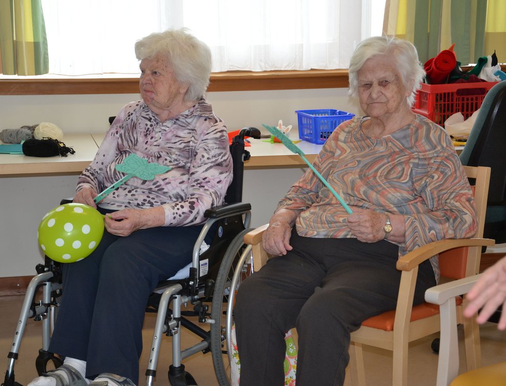 BewohnerInnen und Betreuerin